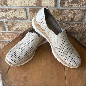 Rieker Women’s Size 8 N4251 Nikita Slip-On Shoes Memo Soft Pre-Loved Sweet!